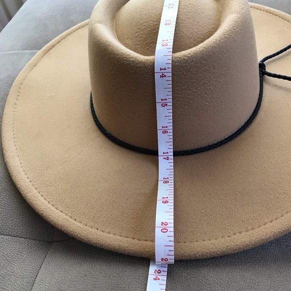 ❌SOLD❌CoG New York fedora hat in camel color - Picture 7 of 11